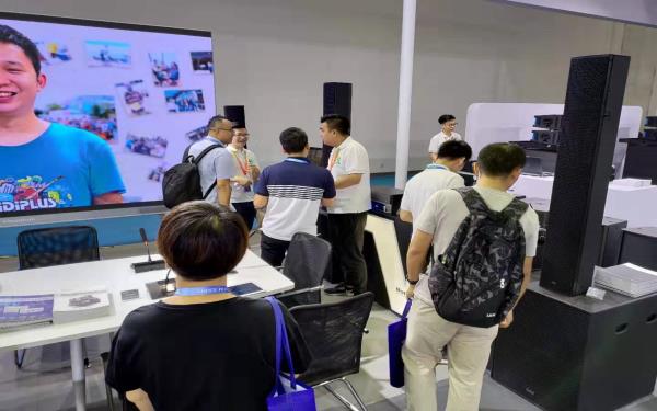 2019年北京PALM展— —意昂4
接力新征程，树立民族品牌标杆